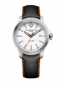 BAUME&MERCIER CLIFTON Швейцарские мужские кварцевые часы, стальные, светящиеся стрелки и индексы с покрытием суперлюминова, с сапфировым стеклом и водозащитой 100 м - идеальны в качестве подарка и аксессуара на каждый день.