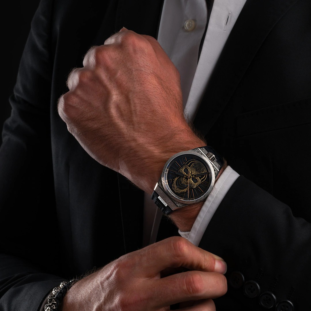 Bomberg  Мужские швейцарские часы, автоматический механизм, сталь, 43мм