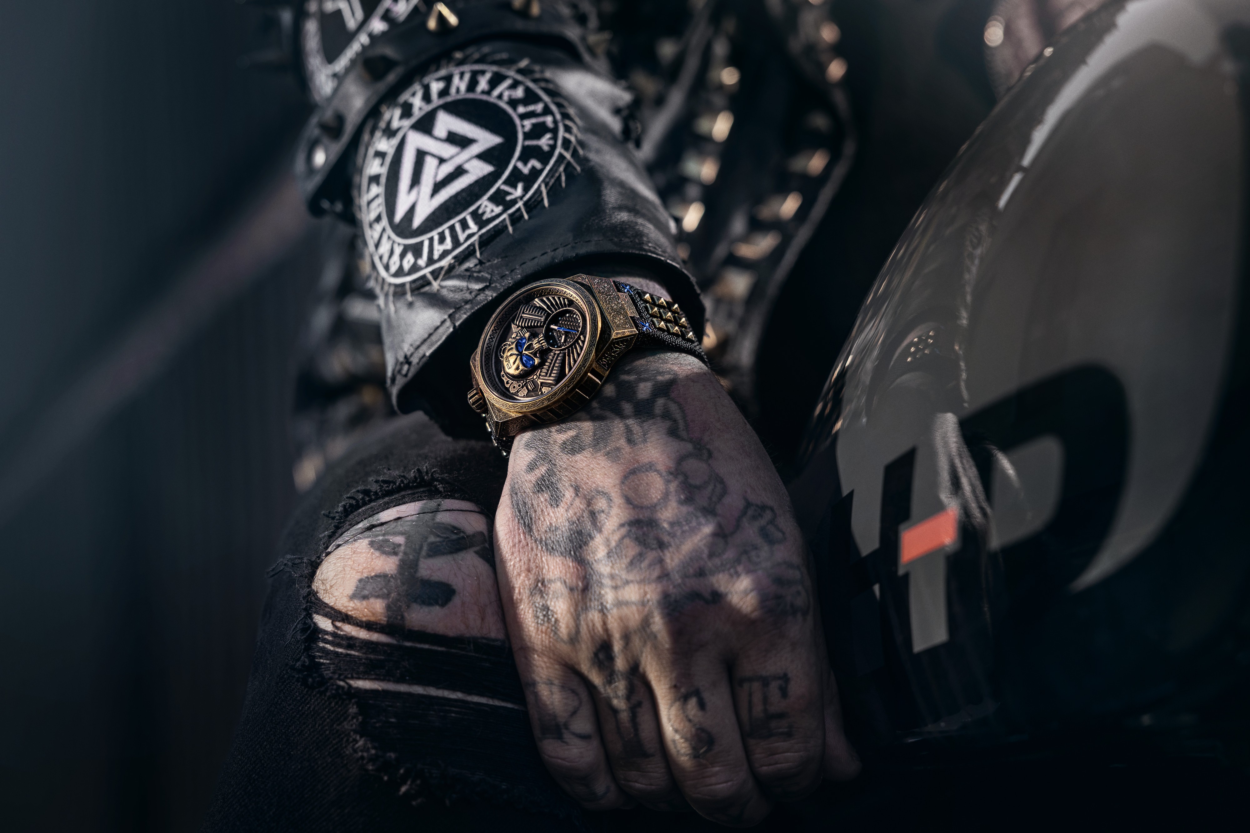 Часы BOMBERG  BF43H3PBR.15-3.12, Коллекция: Neo