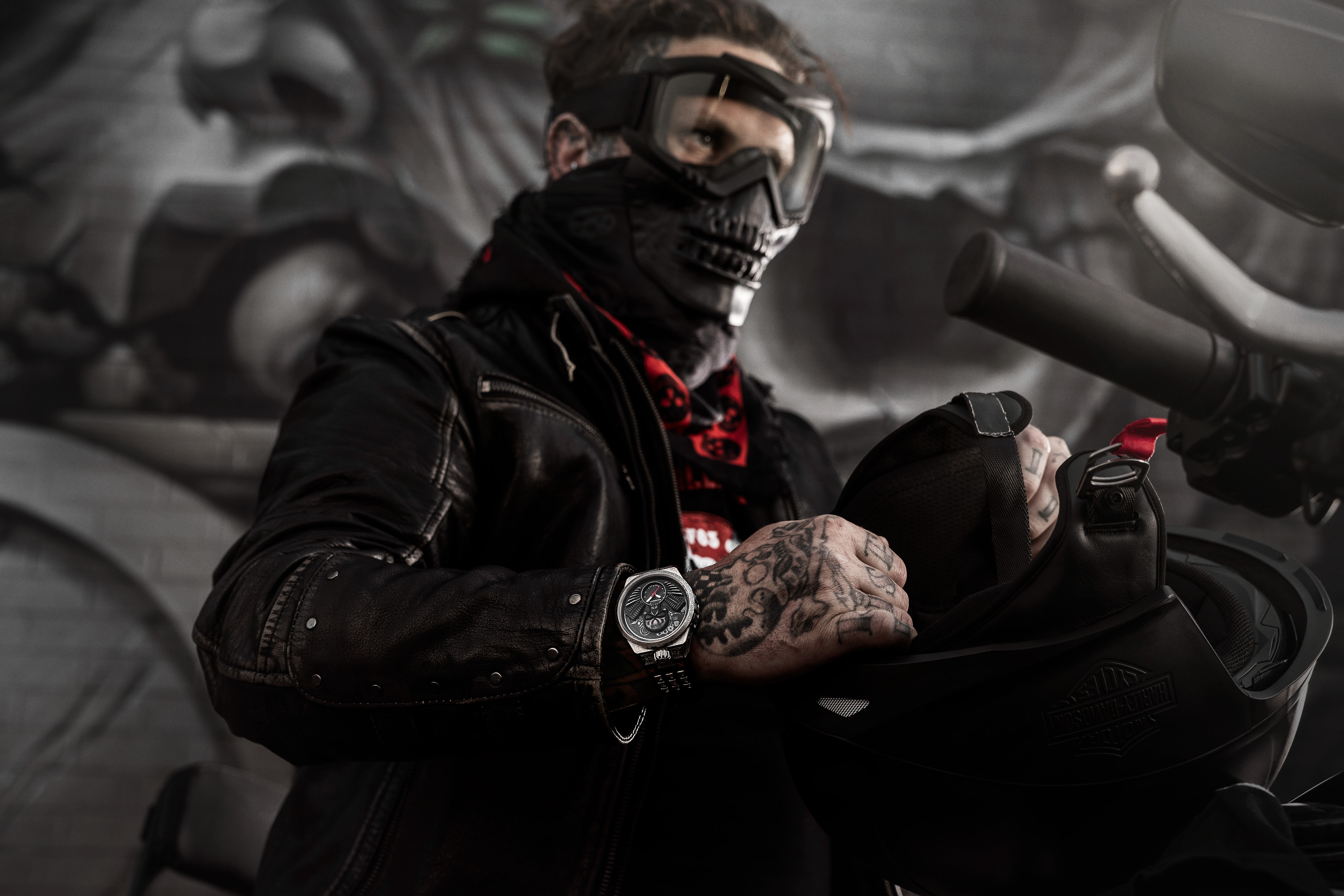 Часы BOMBERG  BF43H3SS.15-1.12, Стекло: Сапфировое