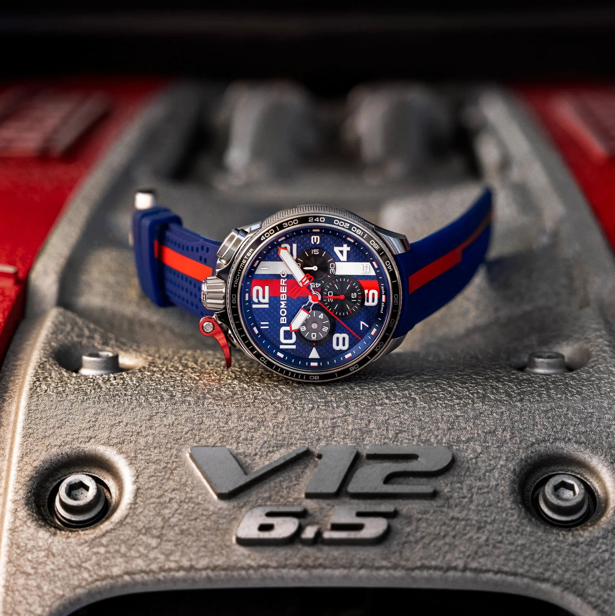BOMBERG  Мужские швейцарские часы, кварцевый механизм, сталь, 45мм