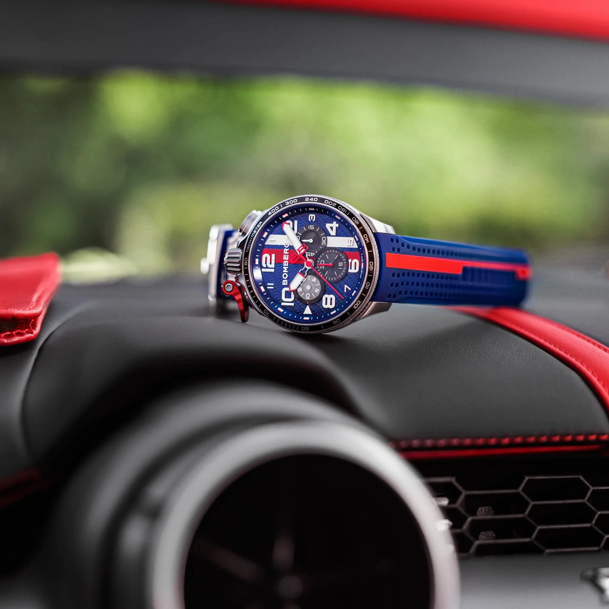 BOMBERG  Мужские швейцарские часы, кварцевый механизм, сталь, 45мм