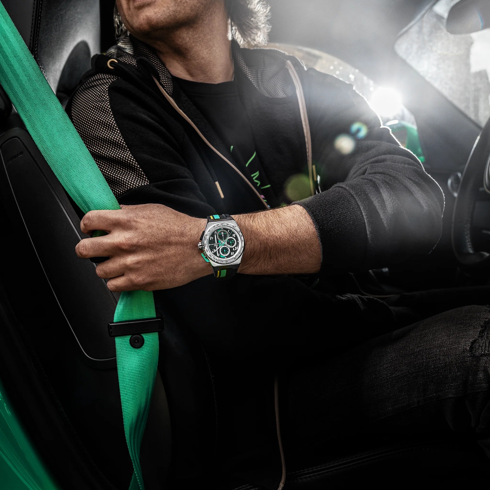 BOMBERG  Мужские швейцарские часы, кварцевый механизм, сталь, 42мм