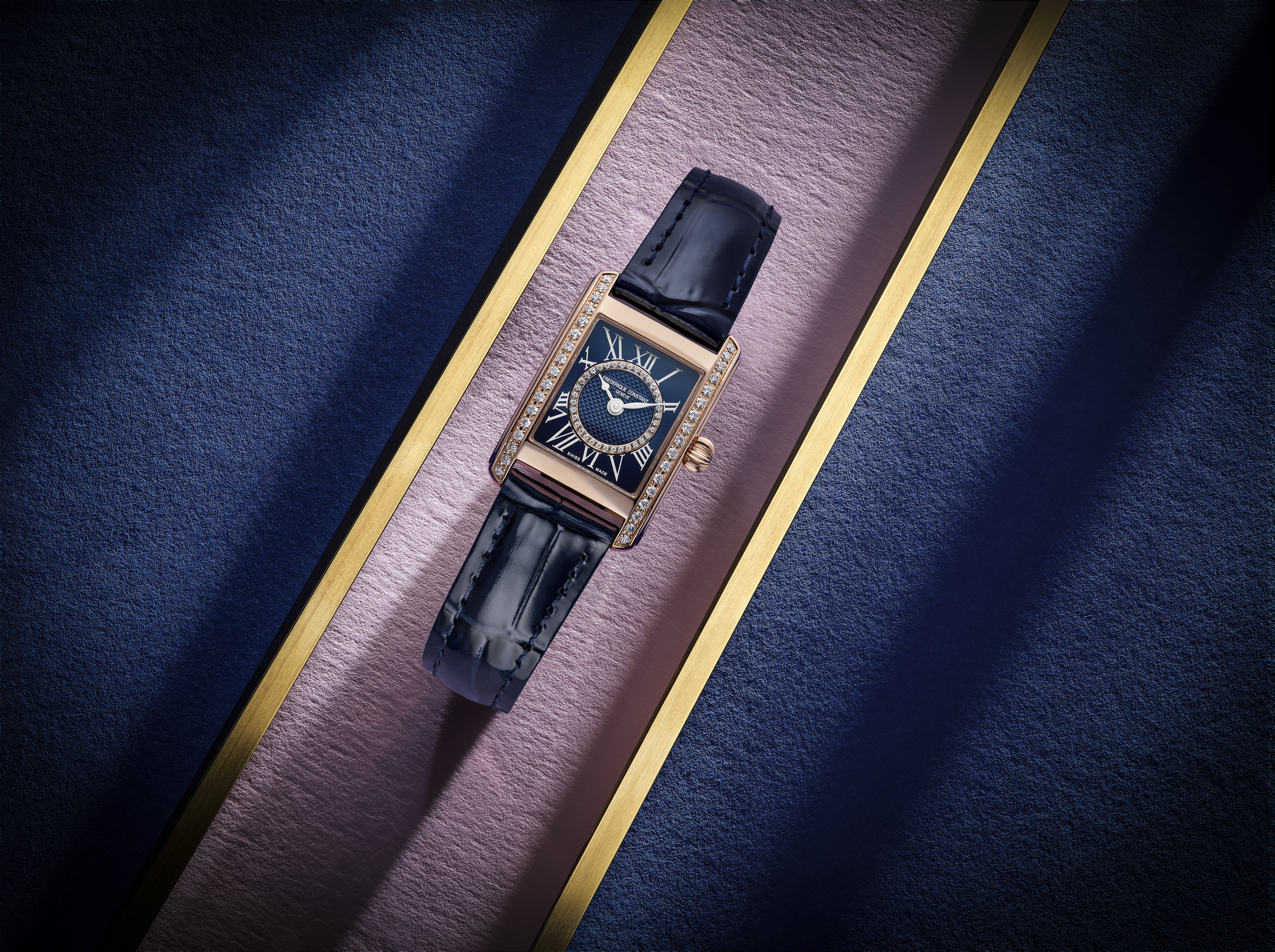 FREDERIQUE CONSTANT CLASSICS Женские швейцарские часы, кварцевый механизм, сталь с покрытием, 23х21 мм