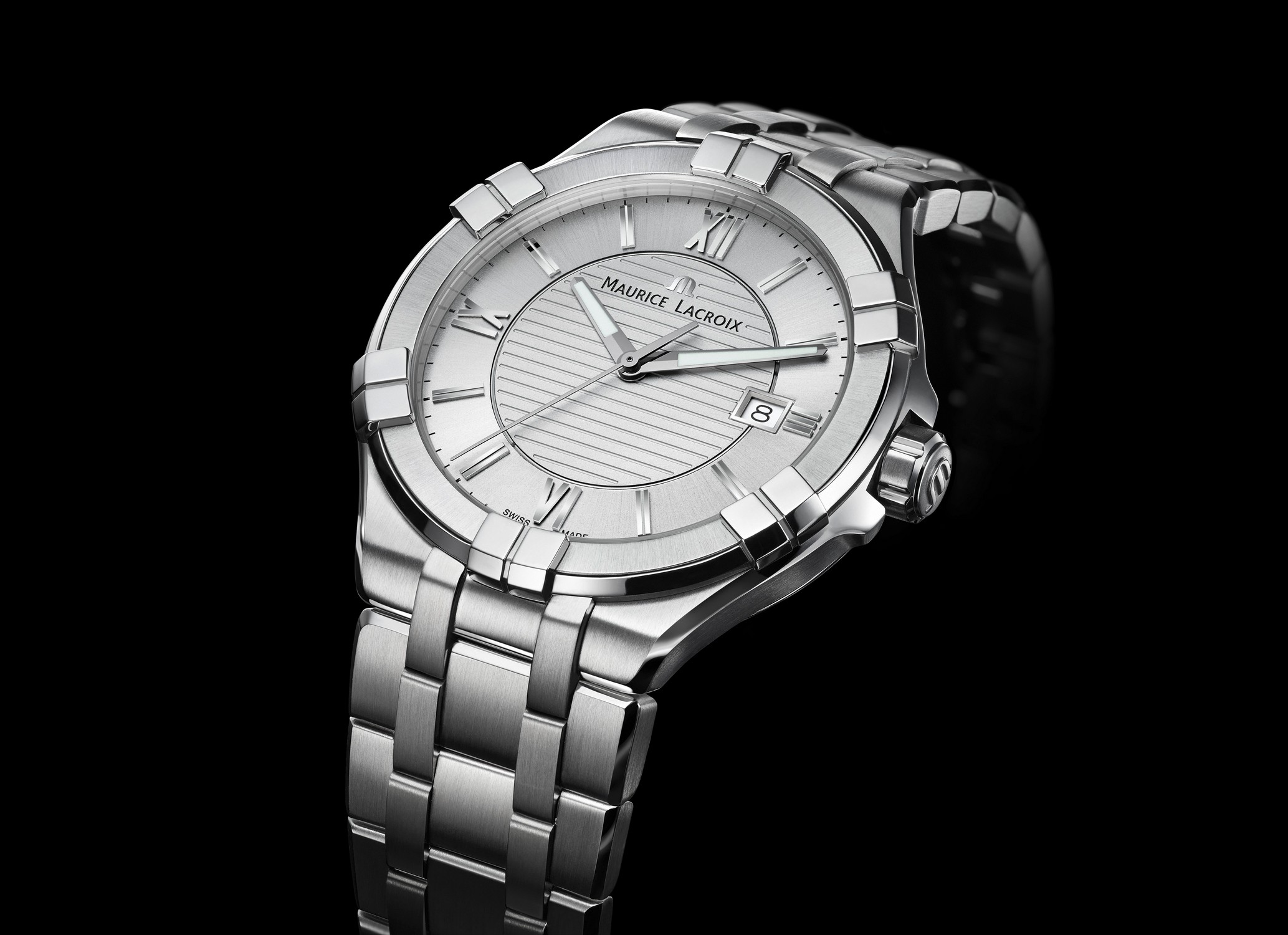Часы MAURICE LACROIX AIKON QUARTZ AI1008-SS002-130-1, Функции: Часы, минуты, секунды, дата