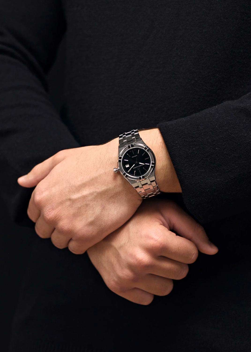 MAURICE LACROIX AIKON QUARTZ  швейцарские часы, кварцевый механизм, сталь, 40 мм