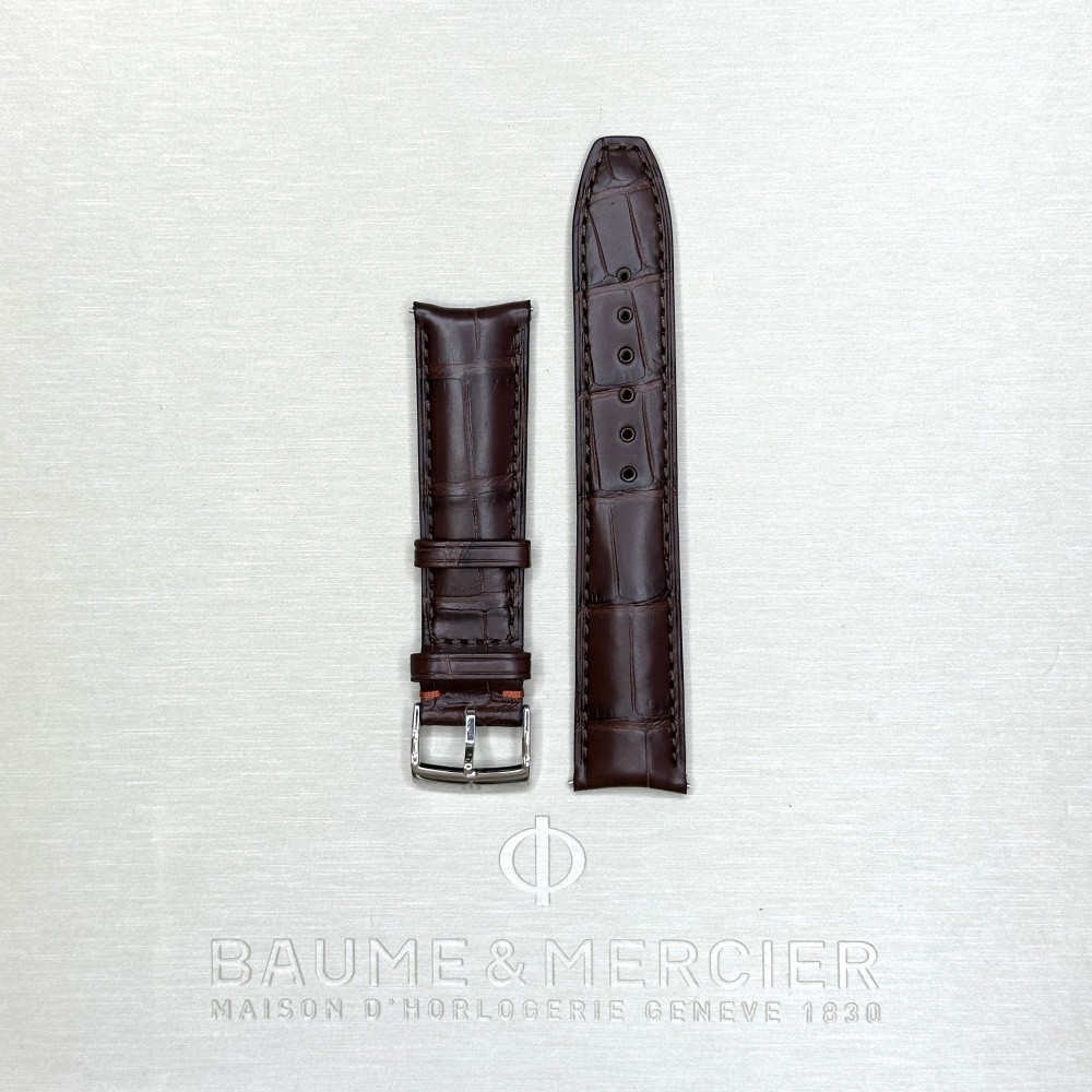 Ремешок для часов Baume & Mercier Clifton 20 мм с пряжкой,  аллигатор, оригинальный товар от производителя. MXE08FD1 Ремешок Baume & Mercier, оригинальный 20 на 18 мм