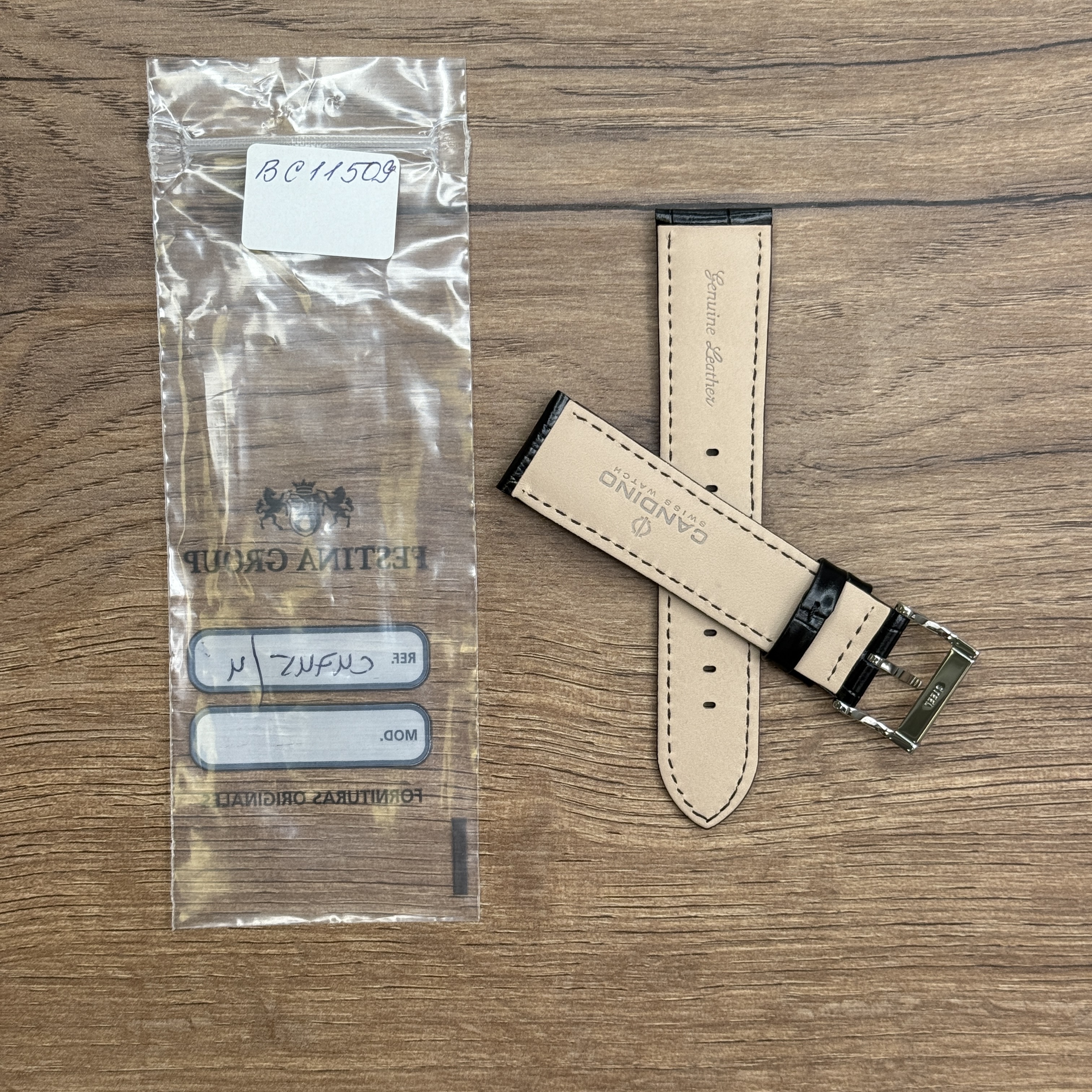 Ремешок для часов Candino из натуральной кожи, черный, для С4745/4 Кожаные ремешки - стильные, надёжные и долговечные, способные составить достойную пару часам со стальным корпусом или часам из титана. Аксессуары из кожи не рекомендуется использовать в воде. У нас присутствуют только высококачественные материалы и оригинальный товар от производителя.