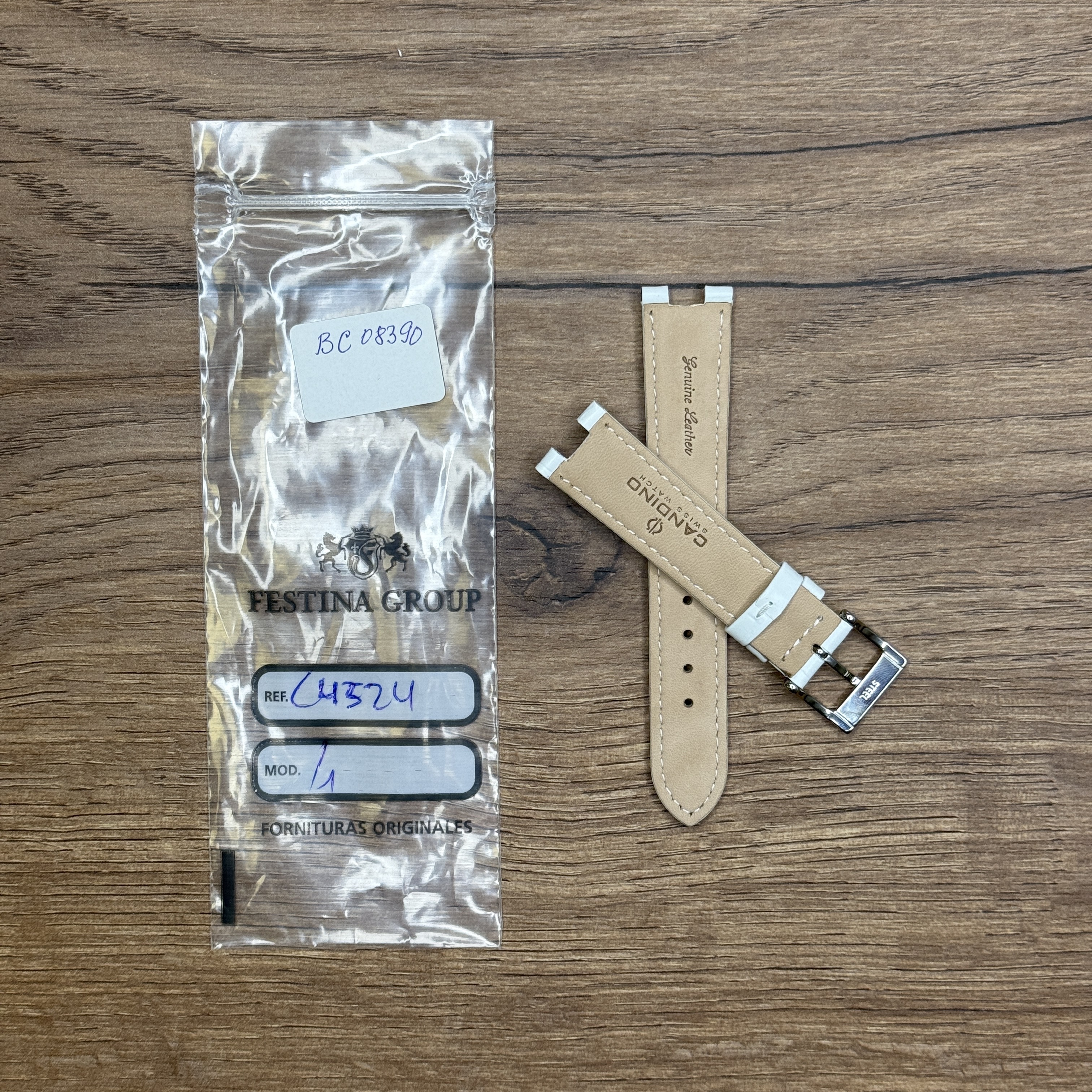 Ремешок для часов Candino из кожи теленка, белый, для C4526 