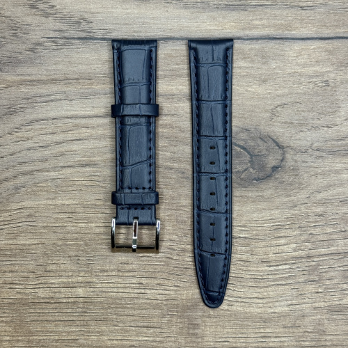 Ремешок для часов Candino из натуральной кожи, синий 20мм Кожаные ремешки - стильные, надёжные и долговечные, способные составить достойную пару часам со стальным корпусом или часам из титана. Аксессуары из кожи не рекомендуется использовать в воде. У нас присутствуют только высококачественные материалы и оригинальный товар от производителя.