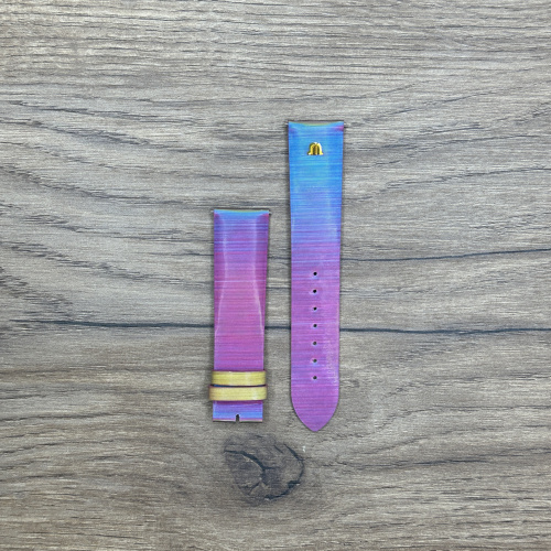 Ремешок-хамелеон  для часов Maurice Lacroix EL1118  из кожи теленка, хамелеон, 20-18 мм Кожаные ремешки - стильные, надёжные и долговечные, способные составить достойную пару часам со стальным корпусом или часам из титана. Аксессуары из кожи не рекомендуется использовать в воде. 
У нас присутствуют только высококачественные материалы и оригинальный товар от производителя.