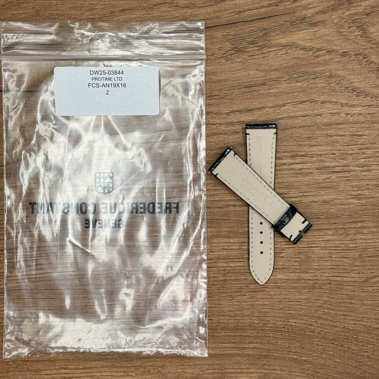 Ремешок для часов Frederique Constant из кожи аллигатора, синий, 19 мм Ремешок из кожи аллигатора 19мм синий