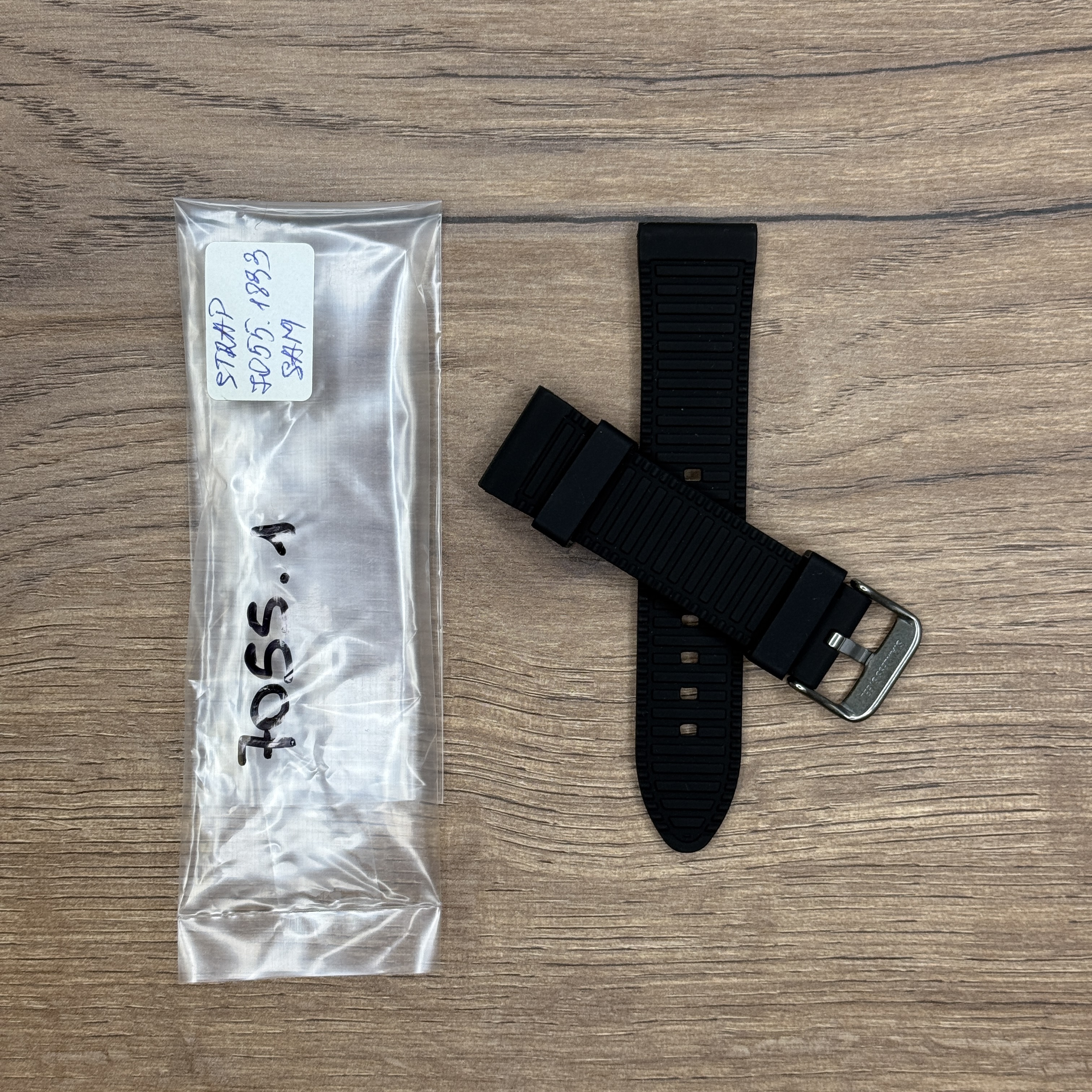 Ремешок для часов Swiss Alpine Military черного цвета из каучука 