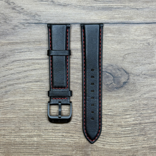 Ремешок для часов Candino из натуральной кожи, черный с красным 22мм Кожаные ремешки - стильные, надёжные и долговечные, способные составить достойную пару часам со стальным корпусом или часам из титана. Аксессуары из кожи не рекомендуется использовать в воде. У нас присутствуют только высококачественные материалы и оригинальный товар от производителя.