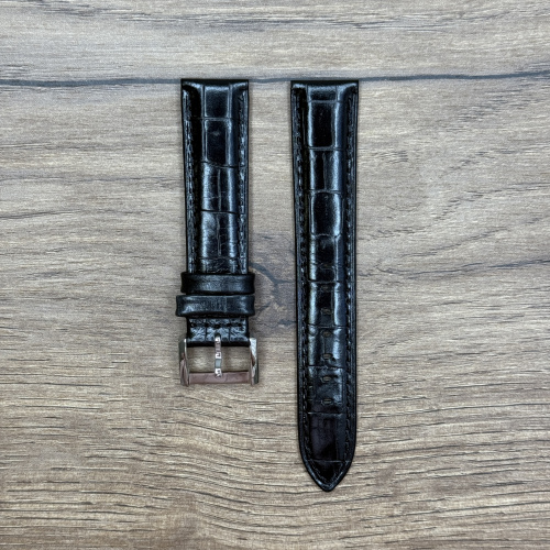 Ремешок для часов Candino, кожа, черный 17мм Кожаные ремешки - стильные, надёжные и долговечные, способные составить достойную пару часам со стальным корпусом или часам из титана. Аксессуары из кожи не рекомендуется использовать в воде. У нас присутствуют только высококачественные материалы и оригинальный товар от производителя.