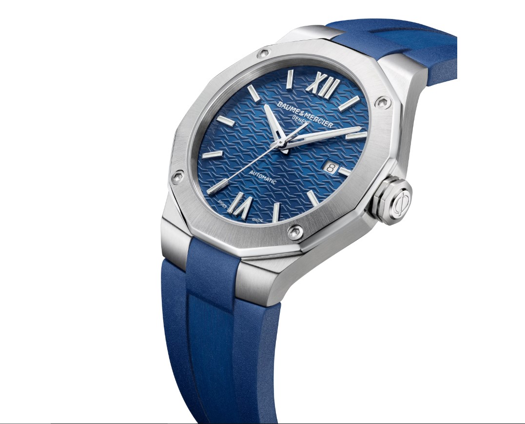Ремешок для часов Baume & Mercier RIVIERA, синий кучук  оригинальный товар от производителя Ремешок  из каучука синий Baume & Mercier Riviera , оригинальный товар от производителя. Со встроенным креплением к корпусу. 