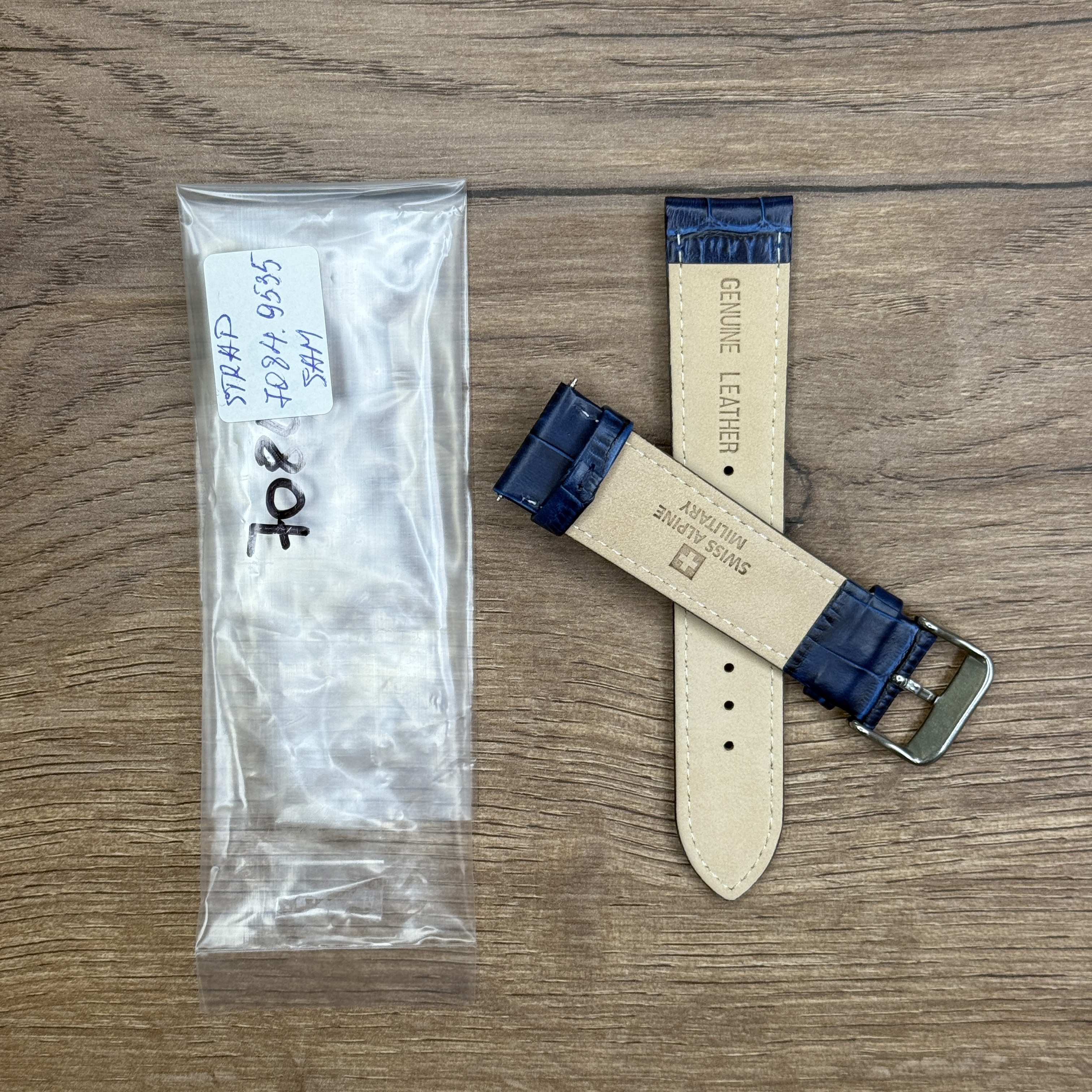 Ремешок для часов Swiss Alpine Military темно-синего цвета из натуральной кожи для 7084.9535SAM 