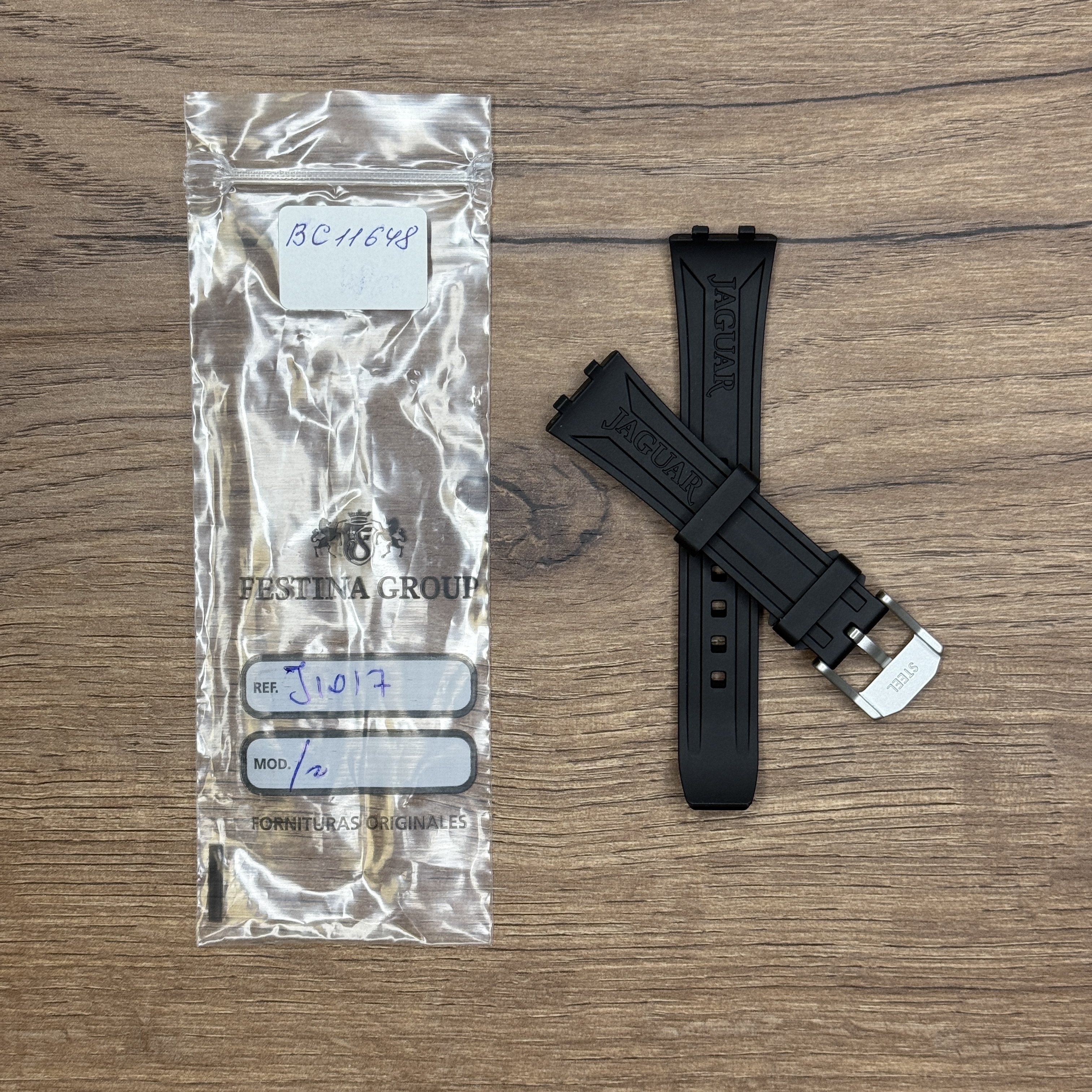 Ремешок для часов Jaguar, каучук, черный 