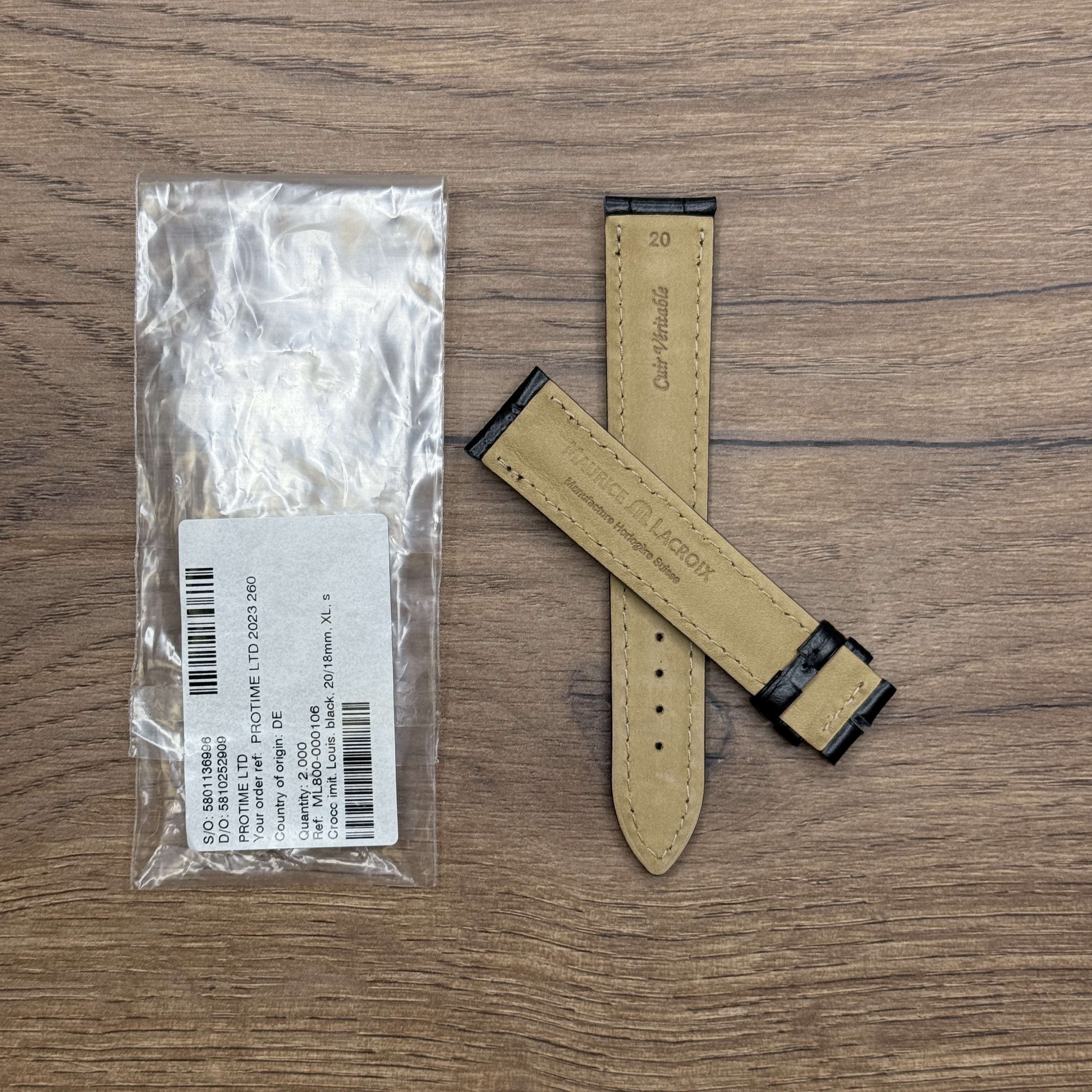 Ремешок для часов Maurice Lacroix, кожа теленка, имитация крокодила, черный, 20/18 мм Кожаные ремешки - стильные, надёжные и долговечные, способные составить достойную пару часам со стальным корпусом или часам из титана. Аксессуары из кожи не рекомендуется использовать в воде. У нас присутствуют только высококачественные материалы и оригинальный товар от производителя.