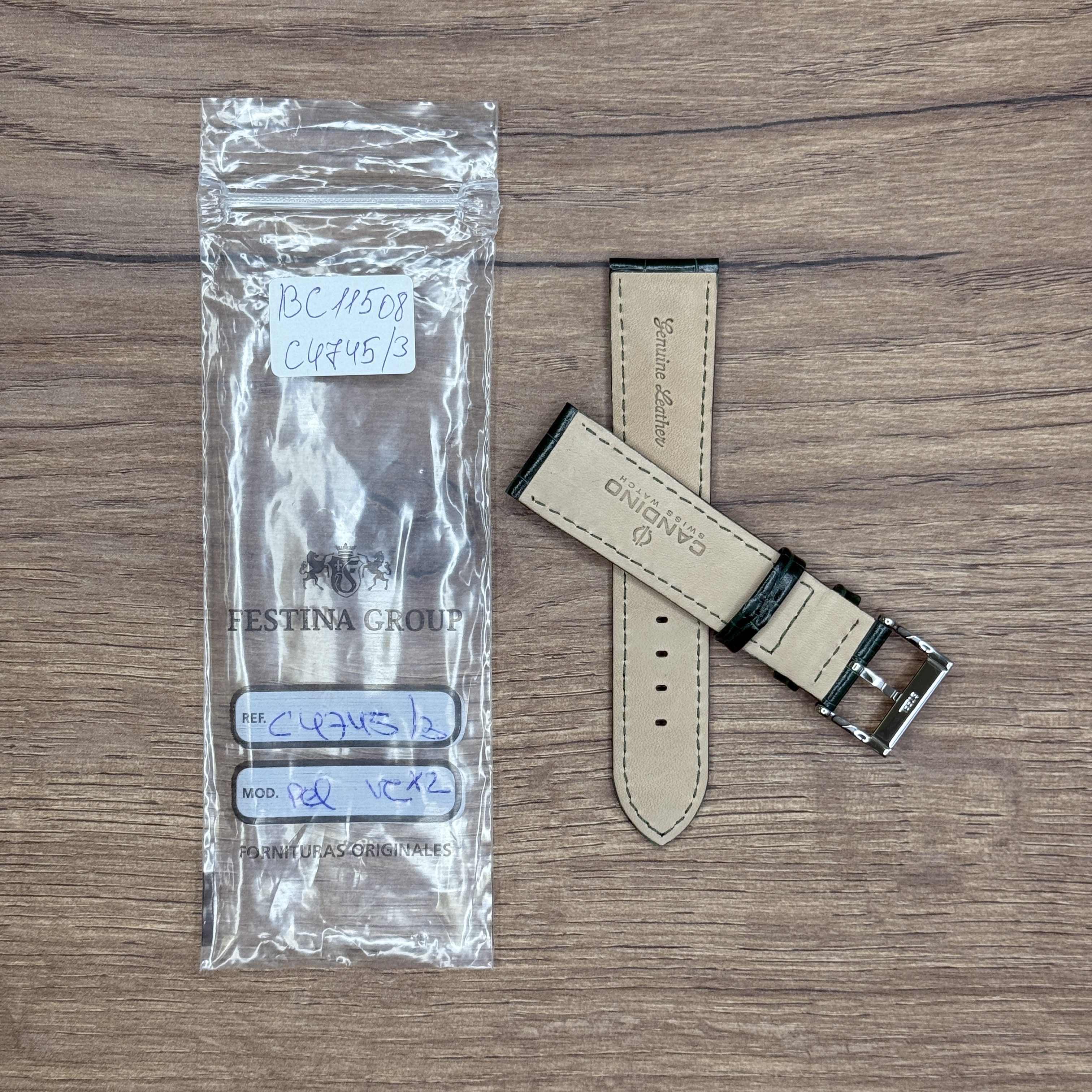 Ремешок для часов Candino С4745, кожа теленка, зеленый Кожаные ремешки - стильные, надёжные и долговечные, способные составить достойную пару часам со стальным корпусом или часам из титана. Аксессуары из кожи не рекомендуется использовать в воде. У нас присутствуют только высококачественные материалы и оригинальный товар от производителя.