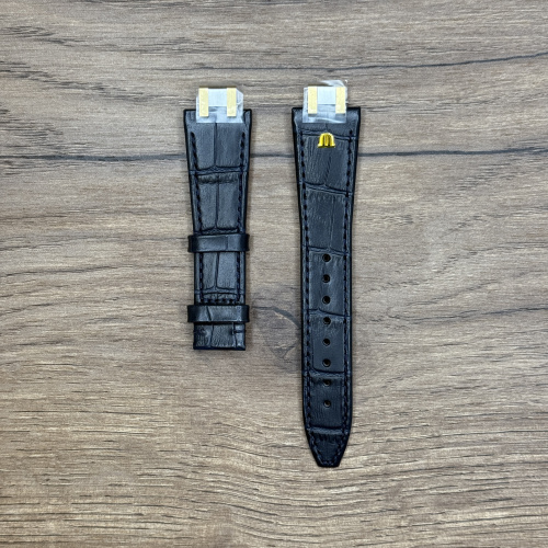 Ремешок для часов Maurice Lacroix из кожи теленка, имитация под крокодила, синий, 21/16 мм Кожаные ремешки - стильные, надёжные и долговечные, способные составить достойную пару часам со стальным корпусом или часам из титана. Аксессуары из кожи не рекомендуется использовать в воде. У нас присутствуют только высококачественные материалы и оригинальный товар от производителя.
