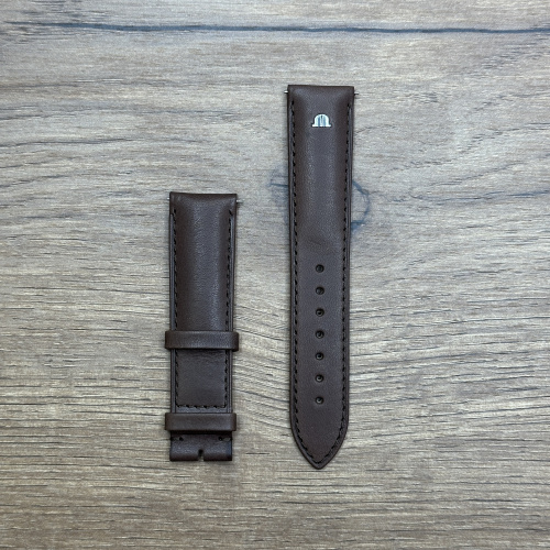 Ремешок для часов Maurice Lacroix из кожи теленка, коричневый, 20/18 Подходит для часов: El1098, El1118.
Ремешок поставляется без застежки.
Кожаные ремешки - стильные, надёжные и долговечные, способные составить достойную пару часам со стальным корпусом или часам из титана. 
Аксессуары из кожи не рекомендуется использовать в воде.
У нас присутствуют только высококачественные материалы и оригинальный товар от производителя. 
