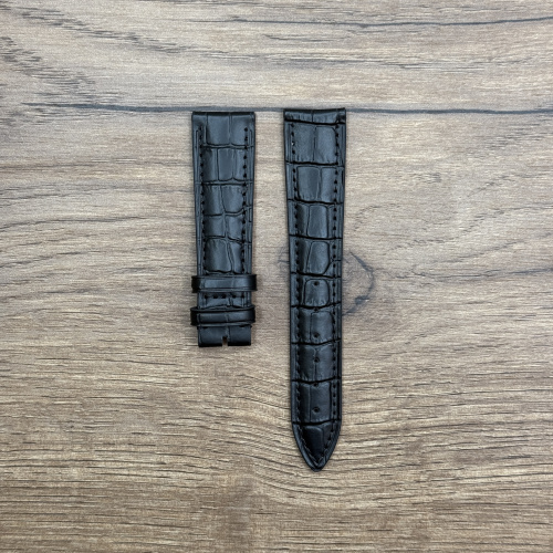 Ремешок Frederique Constant для наручных часов из кожи теленка, черный, 19 x16 Кожаные ремешки - стильные, надёжные и долговечные, способные составить достойную пару часам со стальным корпусом или часам из титана. Аксессуары из кожи не рекомендуется использовать в воде. У нас присутствуют только высококачественные материалы и оригинальный товар от производителя.
