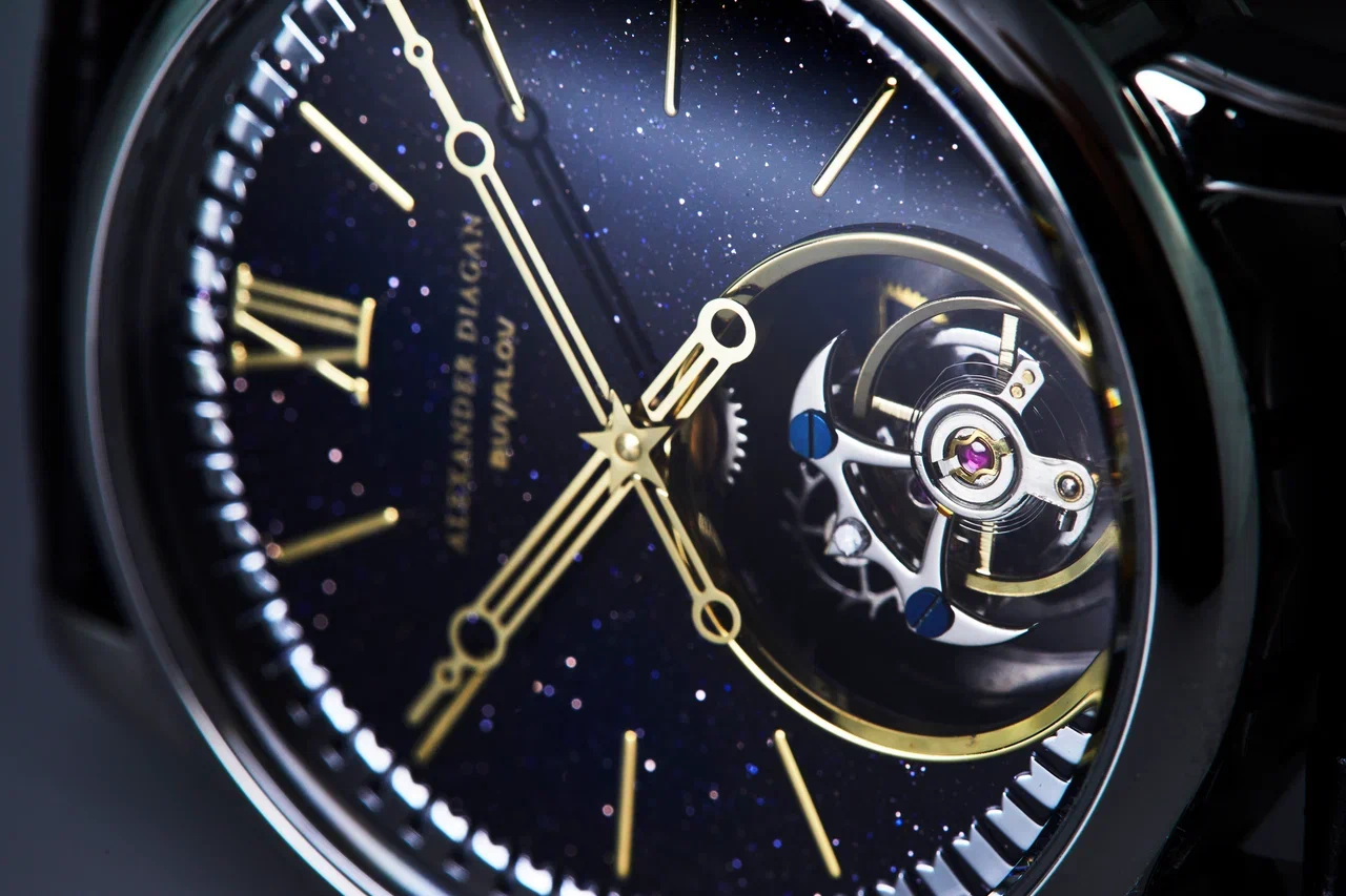 Часы  Tourbillon Kremlin by Diagan & Buyalov, Механизм: оригинальный турбийон 