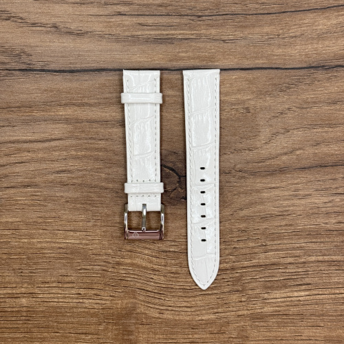 Ремешок для часов Candino из кожи теленка. белый, для часов C4596/1, C4338/1 18мм Кожаные ремешки - стильные, надёжные и долговечные, способные составить достойную пару часам со стальным корпусом или часам из титана. Аксессуары из кожи не рекомендуется использовать в воде. У нас присутствуют только высококачественные материалы и оригинальный товар от производителя.