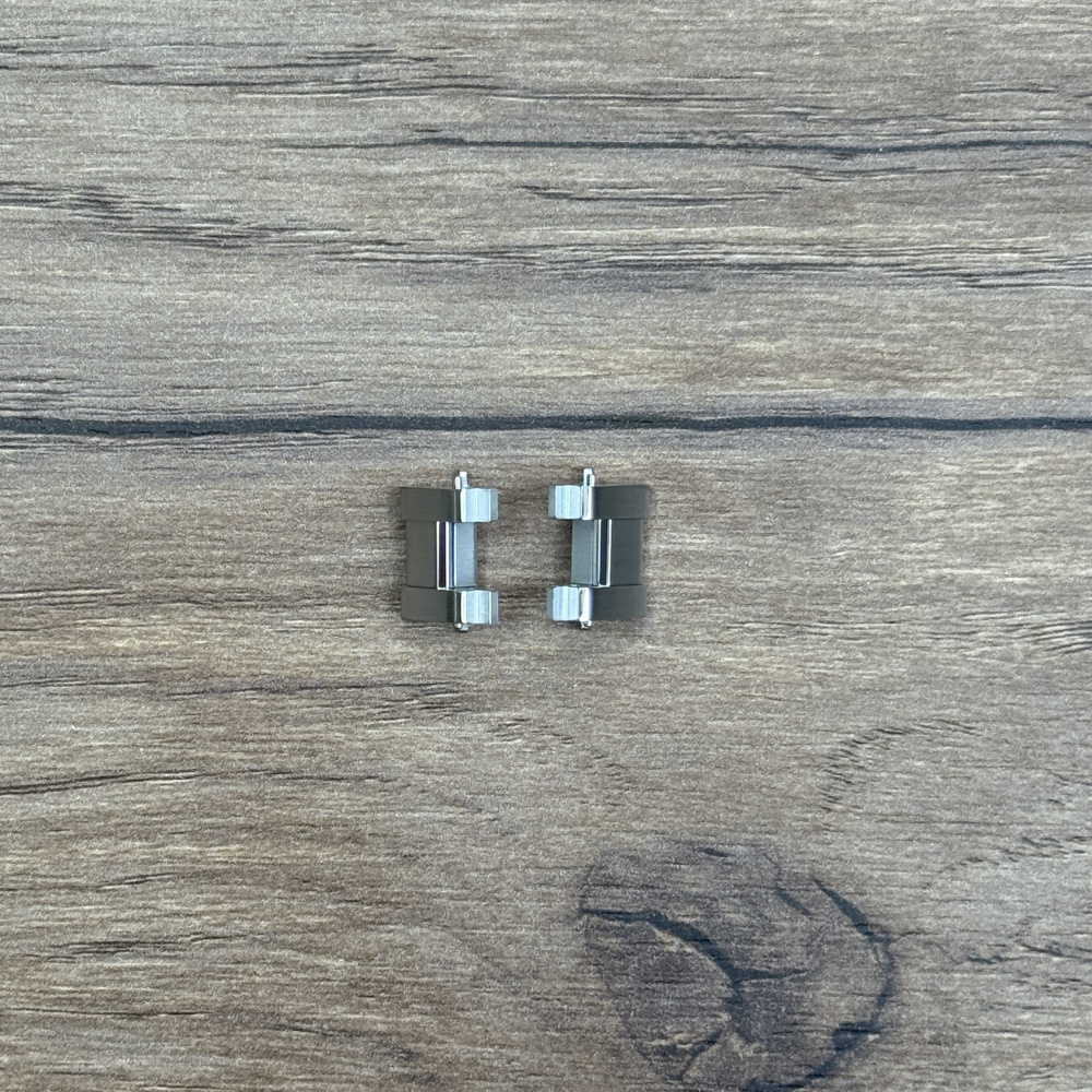 Конечное звено для кожаного ремешка Maurice Lacroix Aikon наручных часов, сталь ML474-005015 Конечное звено для кожаного ремешка наручных часов, сталь