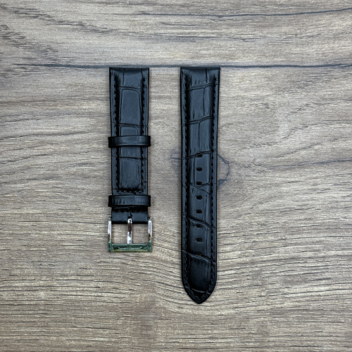 Ремешок для часов Jaguar из кожи теленка, черный, J883 20мм Кожаные ремешки - стильные, надёжные и долговечные, способные составить достойную пару часам со стальным корпусом или часам из титана. Аксессуары из кожи не рекомендуется использовать в воде. У нас присутствуют только высококачественные материалы и оригинальный товар от производителя.