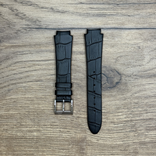 Ремешок на часы Candino из кожи теленка, черный, для C4597/2 Кожаные ремешки - стильные, надёжные и долговечные, способные составить достойную пару часам со стальным корпусом или часам из титана. Аксессуары из кожи не рекомендуется использовать в воде. У нас присутствуют только высококачественные материалы и оригинальный товар от производителя.